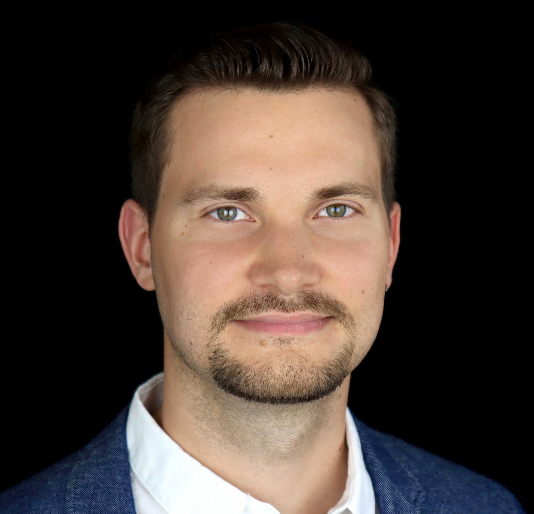 SingerGerald Headshot